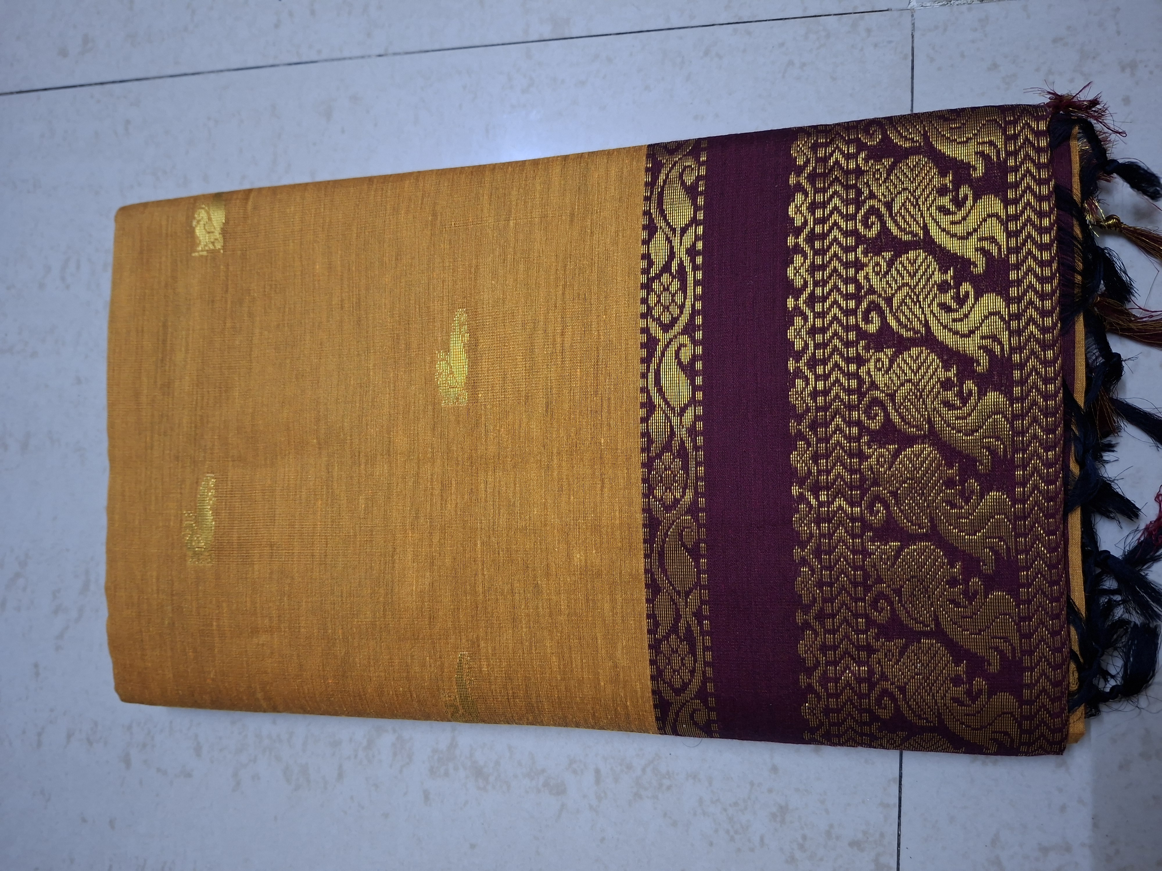 Gold Gadwal Saree